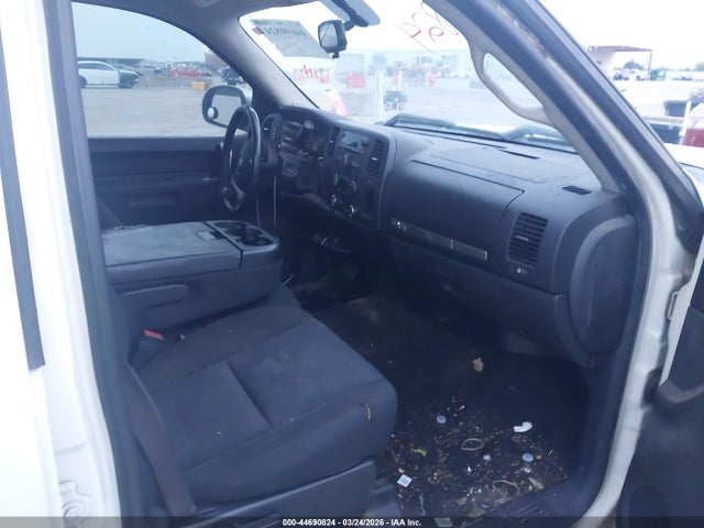 صورة 5 لـ 2011 Chevrolet SILVERADO 1500 LT