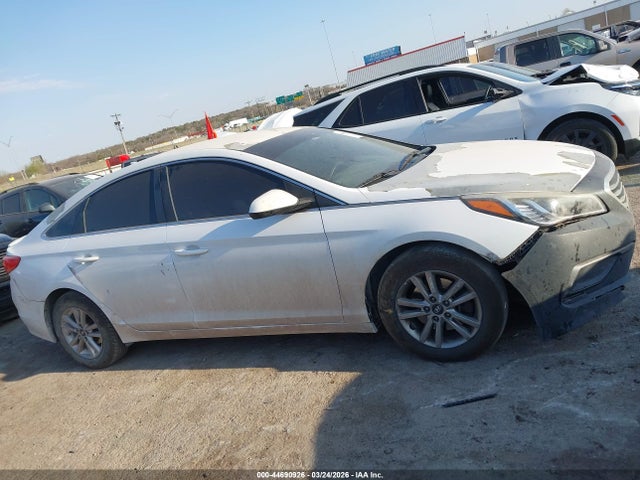 2016 Hyundai SONATA SE — миниатюра 14