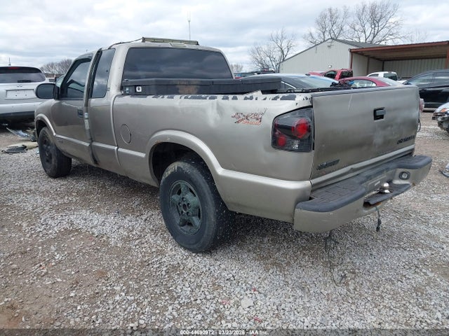 CHEVROLET S-10 LS - 3