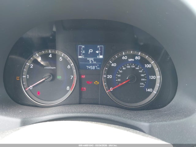 HYUNDAI ACCENT GLS - 7