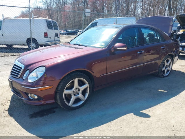 MERCEDES-BENZ E-CLASS - 2