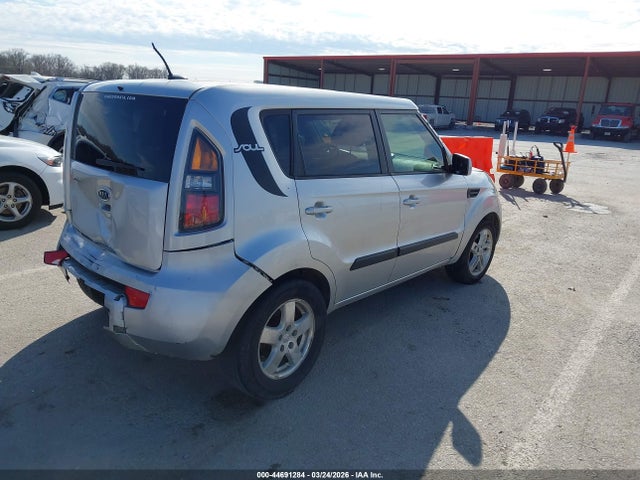 KIA SOUL + - 4