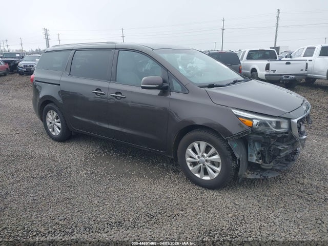 2015 KIA SEDONA LX