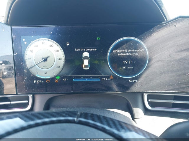 HYUNDAI ELANTRA HYBRID LIMITED - 7