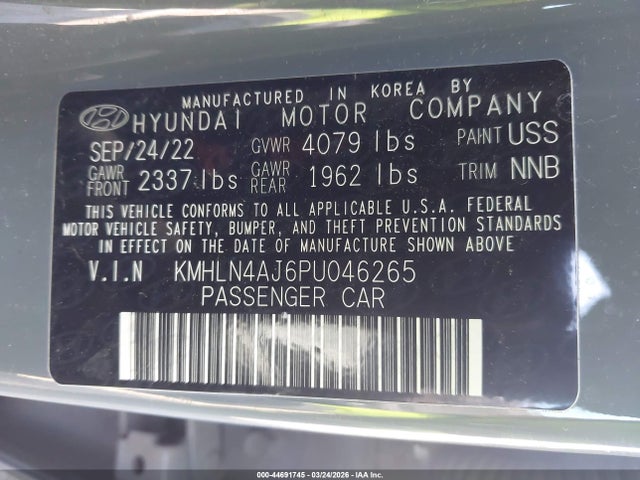 HYUNDAI ELANTRA HYBRID LIMITED - 9