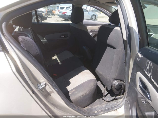 CHEVROLET CRUZE LS AUTO - 8