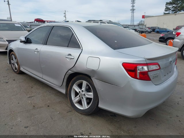 TOYOTA CAMRY - 6
