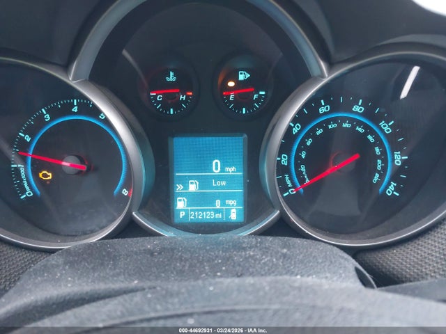 CHEVROLET CRUZE 2LT - 7