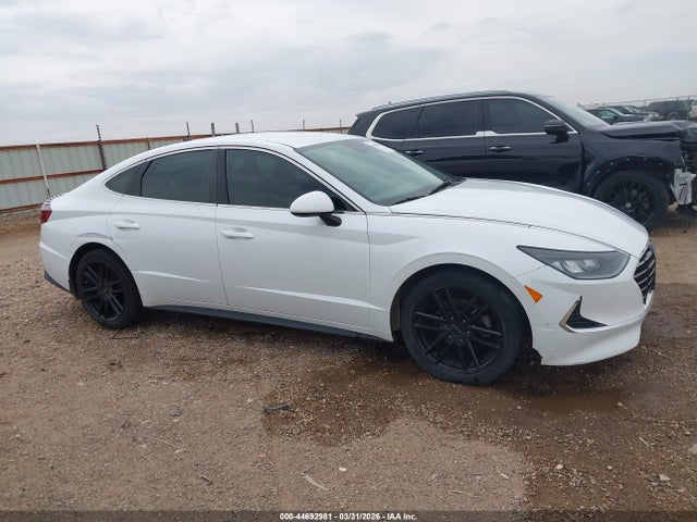2020 Hyundai SONATA SE — миниатюра 13