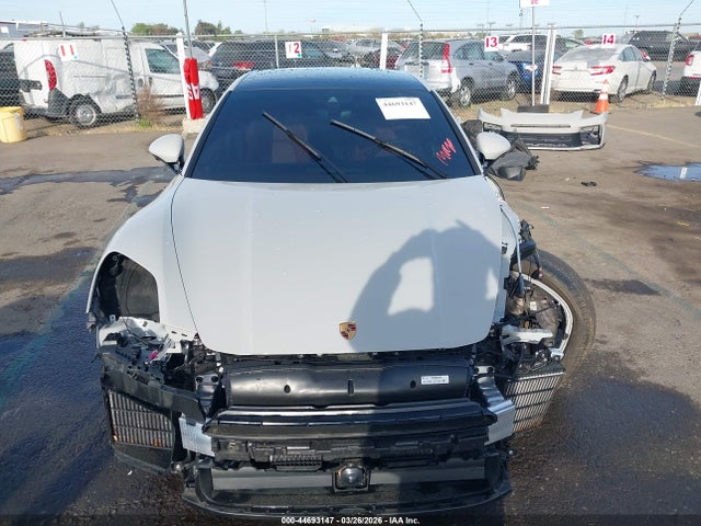 صورة مصغرة 12 لـ 2025 Porsche PANAMERA 4