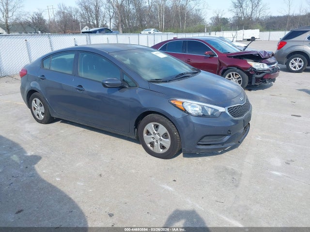 2016 KIA FORTE LX