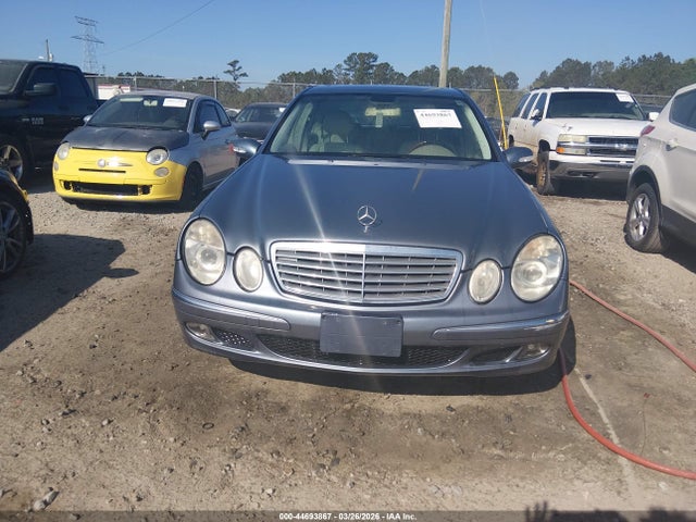 MERCEDES-BENZ E-CLASS - 6
