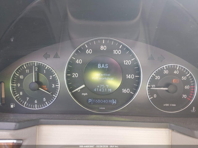 MERCEDES-BENZ E-CLASS - 7