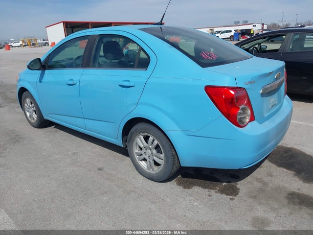 CHEVROLET SONIC LT MANUAL - 3