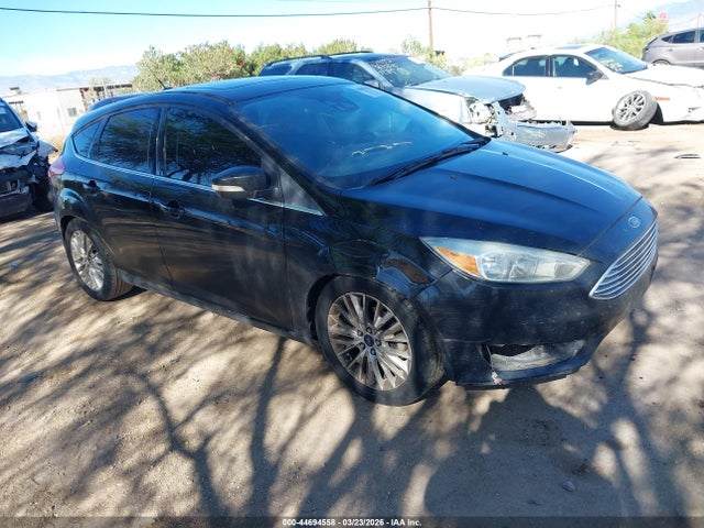 FORD FOCUS TITANIUM - 1