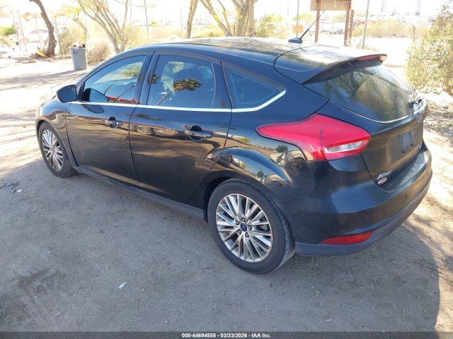 FORD FOCUS TITANIUM - 3