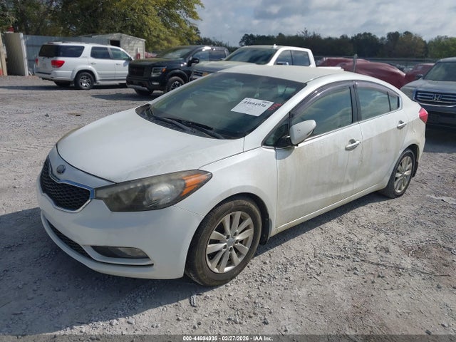 KIA FORTE EX - 2