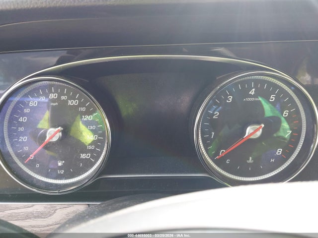 MERCEDES-BENZ E-CLASS - 7