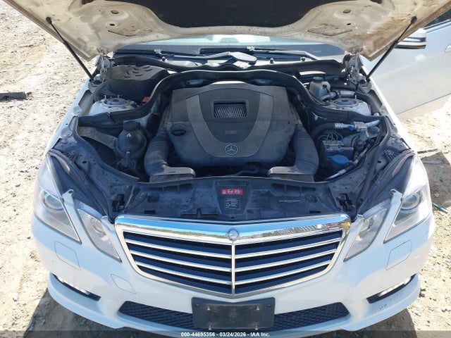 MERCEDES-BENZ E-CLASS - 10