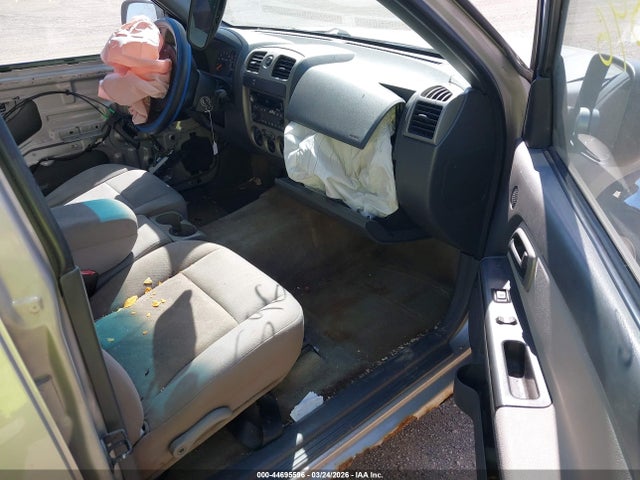 CHEVROLET COLORADO - 5