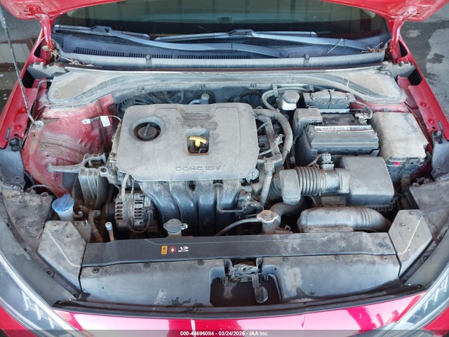 HYUNDAI ELANTRA - 10