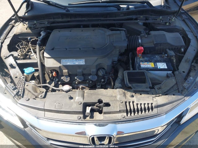 HONDA ACCORD TOURING V6 - 10