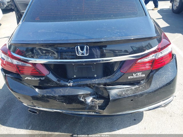 HONDA ACCORD TOURING V6 - 6