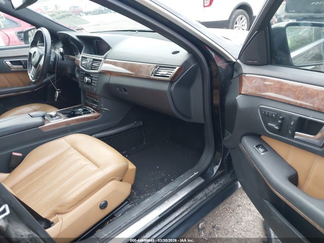 MERCEDES-BENZ E-CLASS - 5