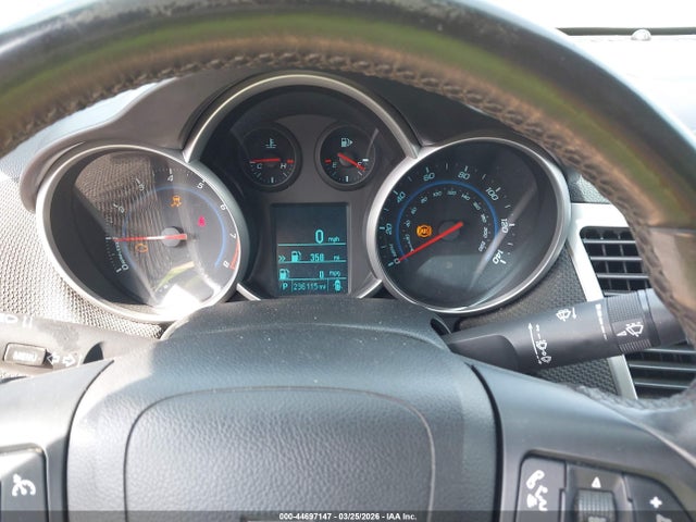 CHEVROLET CRUZE 1LT - 7