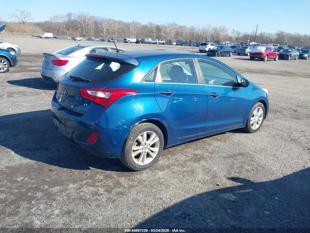 HYUNDAI ELANTRA GT - 4