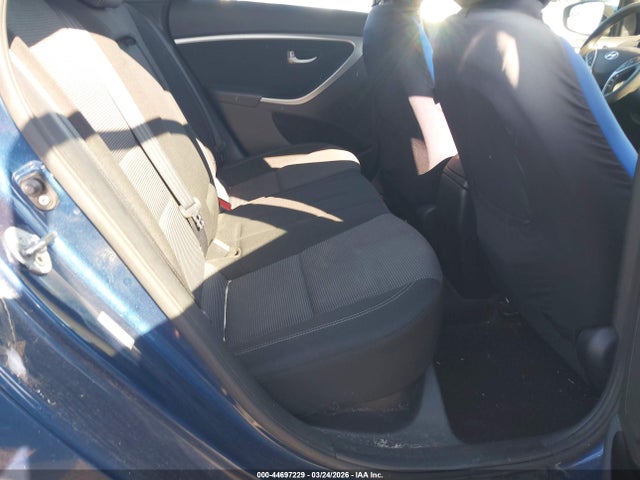 HYUNDAI ELANTRA GT - 8