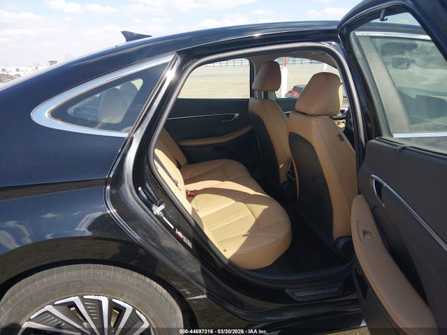 HYUNDAI SONATA LIMITED - 8