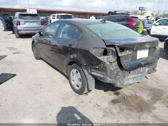 KIA FORTE - 3