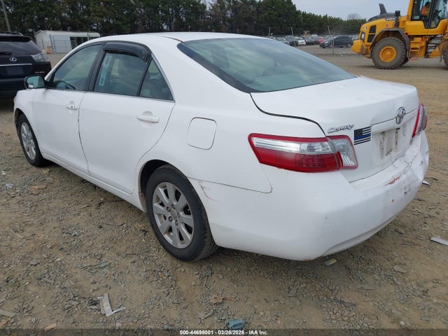 TOYOTA CAMRY - 3