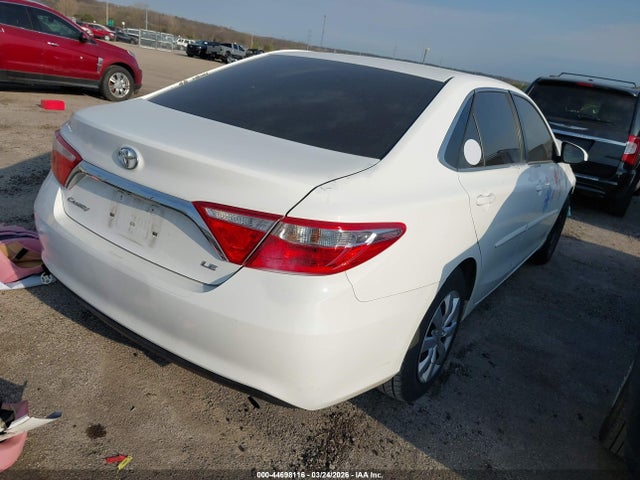 TOYOTA CAMRY - 4