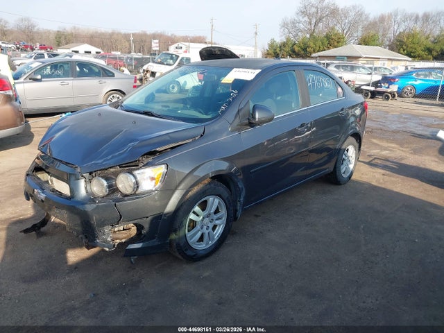 CHEVROLET SONIC LT MANUAL - 2