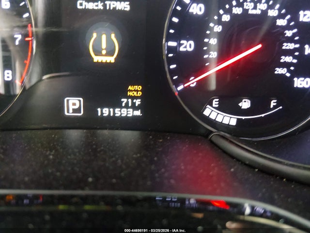 KIA K900 PREMIUM - 7