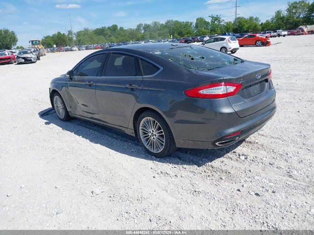 FORD FUSION SE - 3