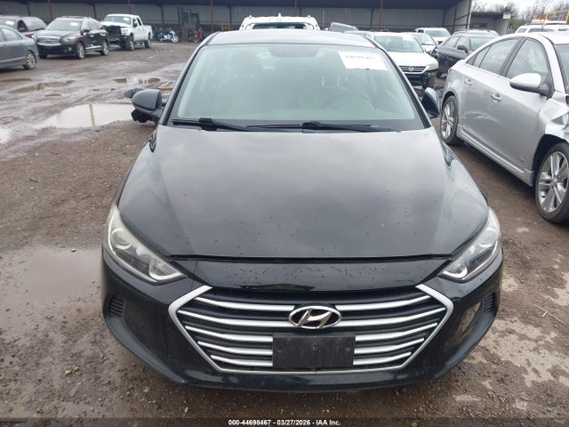 HYUNDAI ELANTRA SE - 6