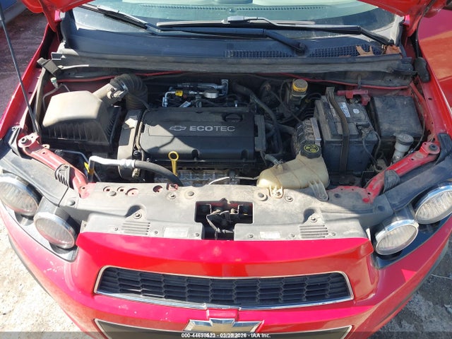 CHEVROLET SONIC LS AUTO - 10