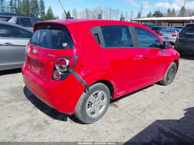 CHEVROLET SONIC LS AUTO - 4