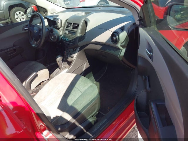 CHEVROLET SONIC LS AUTO - 5