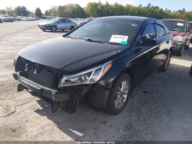 HYUNDAI SONATA SE - 2