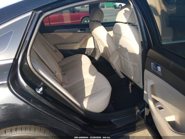 HYUNDAI SONATA SE - 8