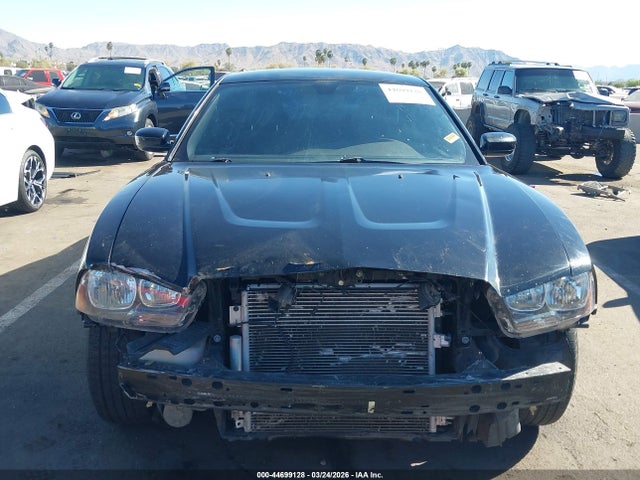 DODGE CHARGER SE - 6