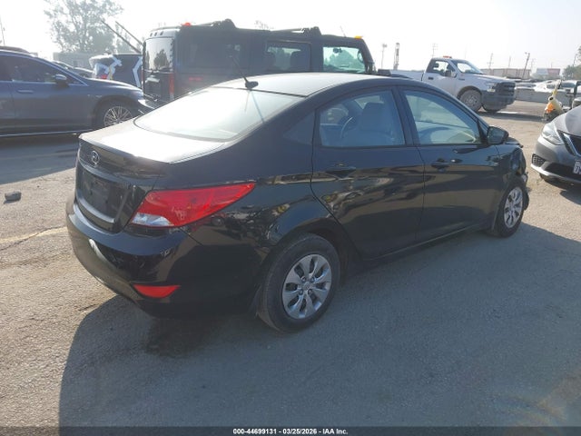 HYUNDAI ACCENT - 4