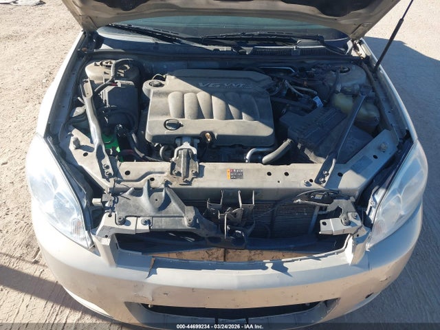 CHEVROLET IMPALA LT - 10