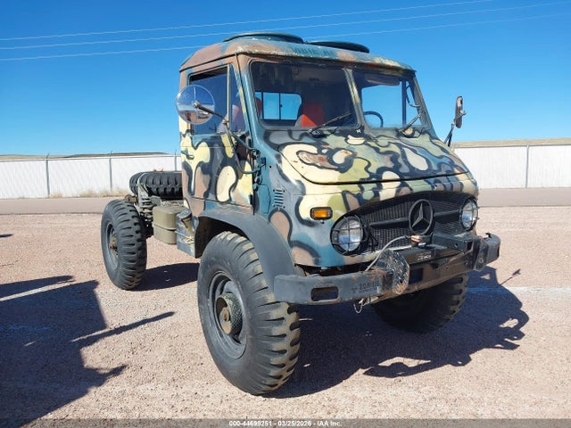 1964 MERCEDES-BENZ UNIMOG 