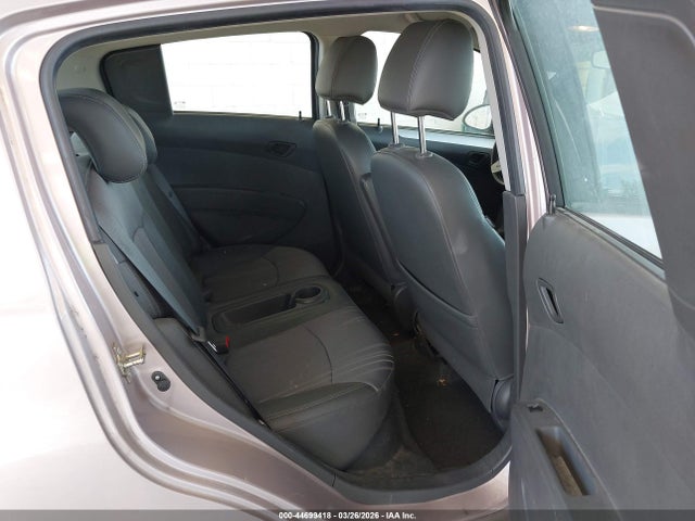 CHEVROLET SPARK 1LT AUTO - 8