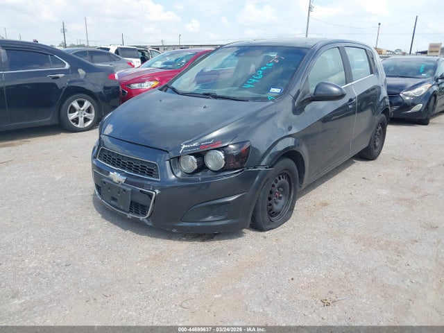 CHEVROLET SONIC LT AUTO - 2